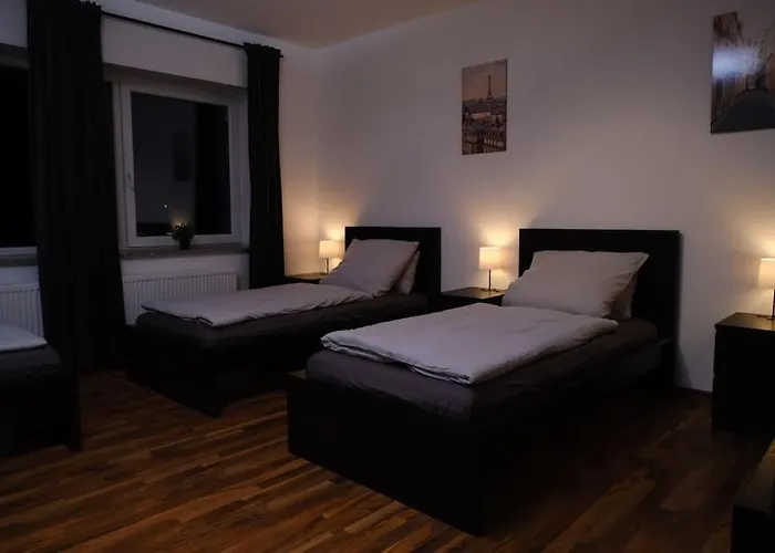 Schoene 4-Bettzimmer Wohnung In Celle