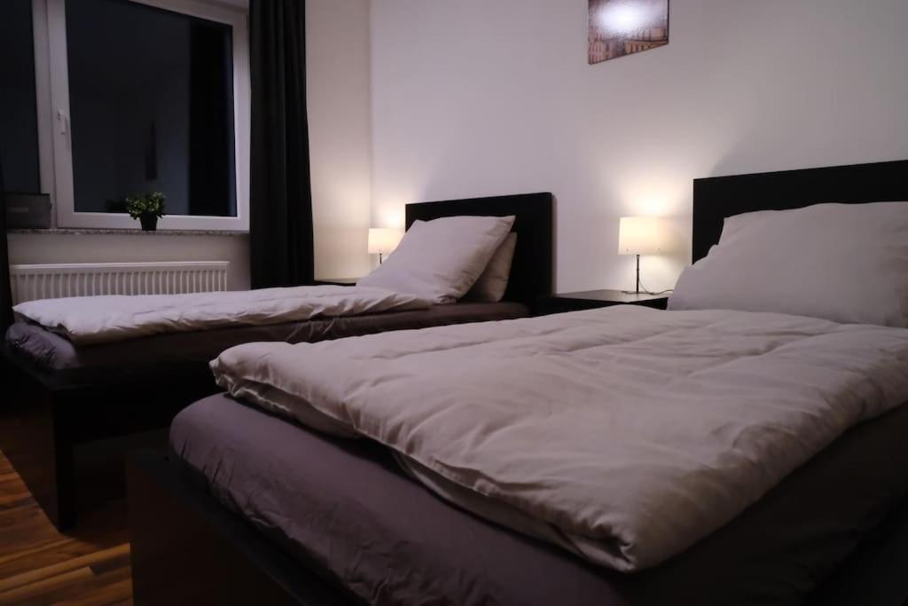 Schoene 4-bettzimmer In *